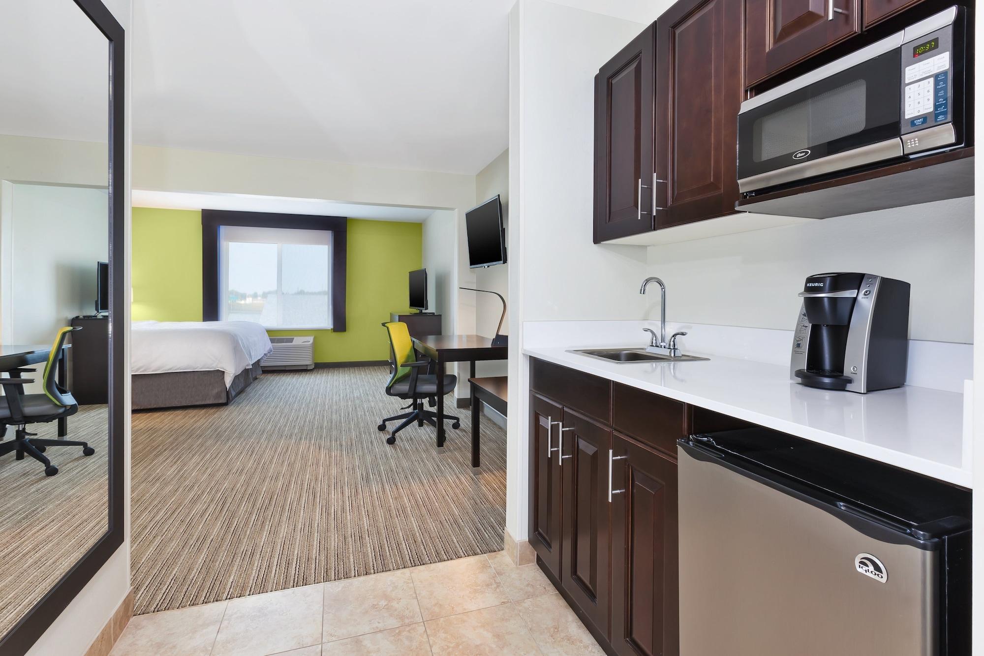 Holiday Inn Express & Suites - Effingham By Ihg Buitenkant foto