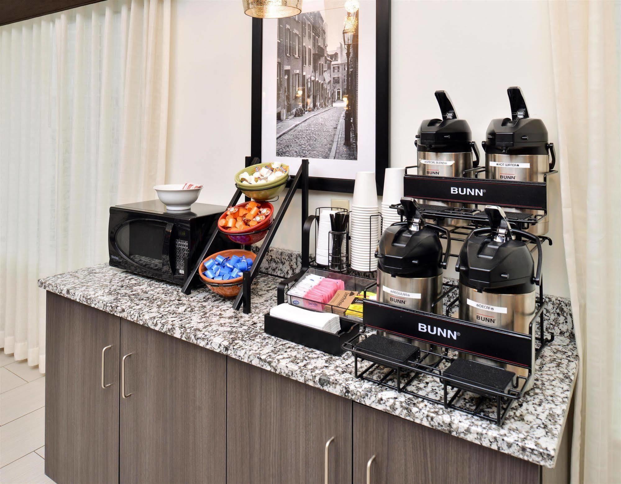Holiday Inn Express & Suites - Effingham By Ihg Buitenkant foto